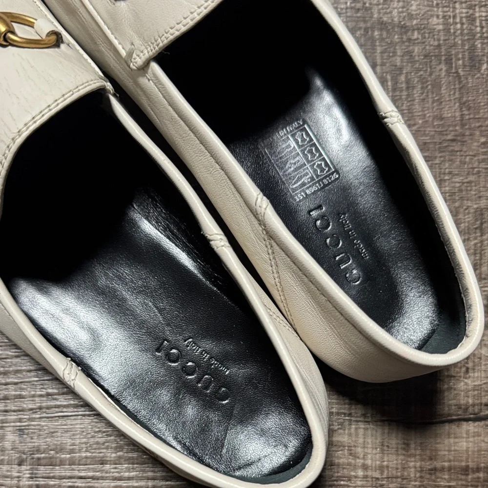 Gucci Brixton Horsebit White Leather Loafers with Gold Hardware - Picture 13 of 14